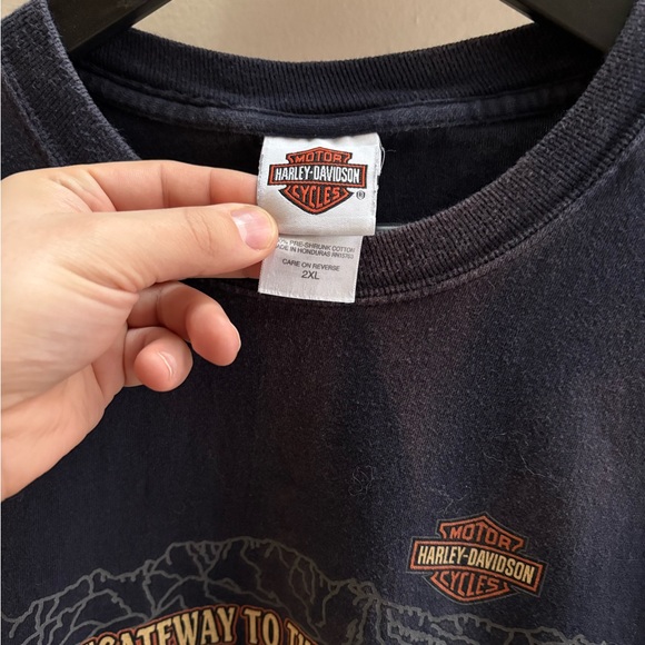 Harley Davidson VTG Y2K navy blue “Gateway to the Badlands” longsleeve T-shirt - Picture 3 of 4